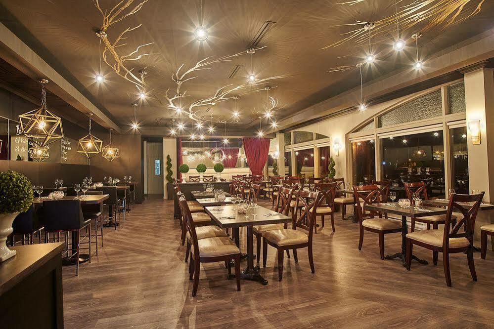 Hotel Chateau ジョリエット エクステリア 写真